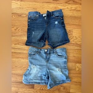2 pairs of Girls stretch shorts size 10.